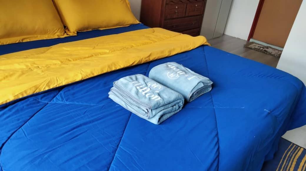 Homestay Kemaman Fyna08 Banglo Dekat Pantai Kijal Ngoại thất bức ảnh